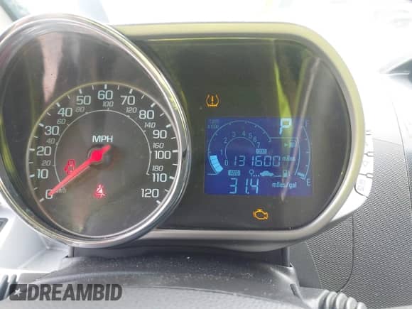2014 Chevrolet Spark LS с VIN KL8CB6S93EC466302, выставлен на аукционе IAAI как лот 43164770 с пробегом 131 600 миль миль и . История ставок и продаж доступна на DreamBid. Изображение 7.