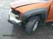 2006 Chevrolet Colorado 1LT z VIN 1GCDT196768233521, wystawiony jako IAAI lot #40860588 z przebiegiem 107 803 mil mil oraz . Historia ofert i sprzedaży dostępna na DreamBid. Obrazek 6.