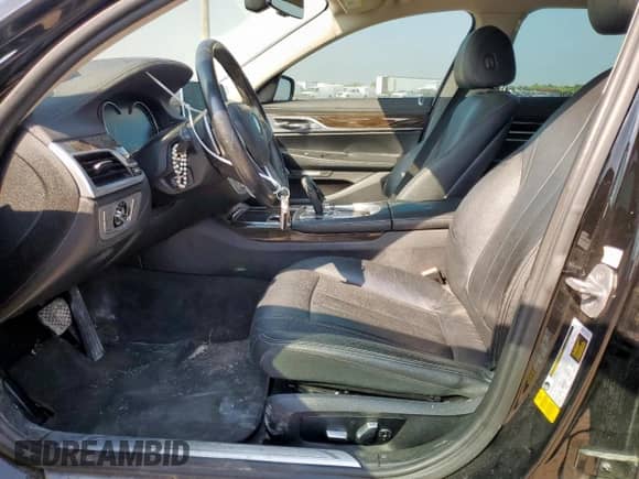 2018 BMW 7 Series 740i with VIN WBA7E2C5XJG741491, listed as a Copart auction lot 70065045 with 119,135 mi miles and Clean title. Bid and sale history available at DreamBid. Image 7.