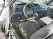 1998 Dodge 1500 z VIN 1B7HC16Y7WS618362, wystawiony jako Copart lot #72917534 z przebiegiem 262 178 mil mil oraz Szkoda całkowita • Salvage title. Historia ofert i sprzedaży dostępna na DreamBid. Obrazek 8.