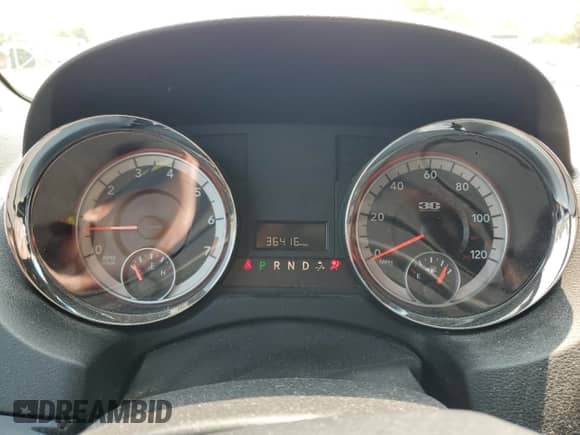 2014 Dodge Grand Caravan SXT 30th Anniversary with VIN 2C4RDGCG8ER226393, listed as a Copart auction lot 71602395 with 36,416 mi miles and Salvage title. Bid and sale history available at DreamBid. Image 9.