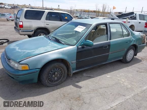 1992 Honda Accord with VIN 1HGCB7656NA183118, listed as a IAAI auction lot 42024565 with 197,748 mi miles and . Bid and sale history available at DreamBid. Image 2.