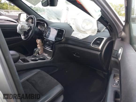 2020 Jeep Grand Cherokee Altitude with VIN 1C4RJFAG4LC116551, listed as a IAAI auction lot 43021481 with 129,650 mi miles and . Bid and sale history available at DreamBid. Image 5.