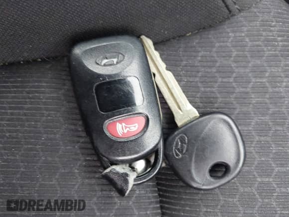 2018 Hyundai Elantra Value Edition with VIN 5NPD84LF1JH339677, listed as a IAAI auction lot 43301626 with 90,530 mi miles and . Bid and sale history available at DreamBid. Image 11.