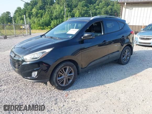 2015 Hyundai Tucson Limited z VIN KM8JU3AGXFU062556, wystawiony jako IAAI lot #42598393 z przebiegiem 137 539 mil mil oraz . Historia ofert i sprzedaży dostępna na DreamBid. Obrazek 2.