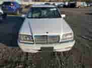 1998 Mercedes-Benz C 230/260/280/320 z VIN WDBHA29G8WA610354, wystawiony jako Copart lot #83487324 z przebiegiem Nie podano mil oraz Czysty tytuł • Clean title. Historia ofert i sprzedaży dostępna na DreamBid. Obrazek 5.