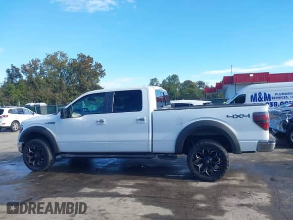 2010 Ford F-150 XL z VIN 1FTFW1EV3AKC34481, wystawiony jako IAAI lot #43480376 z przebiegiem 116 428 mil mil oraz . Historia ofert i sprzedaży dostępna na DreamBid. Obrazek 14.