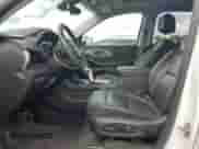 2019 Chevrolet Traverse LT z VIN 1GNEVHKW3KJ261313, wystawiony jako Copart lot #71074755 z przebiegiem 68 736 mil mil oraz Szkoda całkowita • Salvage title. Historia ofert i sprzedaży dostępna na DreamBid. Obrazek 7.