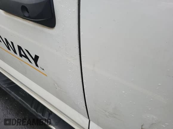 2019 Ford F-250 Lariat с VIN 1FT7W2B63KEC69853, выставлен на аукционе IAAI как лот 43603523 с пробегом 187 794 миль миль и . История ставок и продаж доступна на DreamBid. Изображение 25.