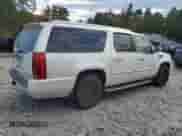 2013 Cadillac Escalade ESV Luxury с VIN 1GYS4HEF4DR303318, выставлен на аукционе Copart как лот 82030375 с пробегом 145 791 миль миль и Чистый • Clean title. История ставок и продаж доступна на DreamBid. Изображение 3.