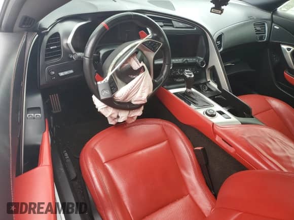 2017 Chevrolet Corvette 2LT с VIN 1G1YD2D77H5100579, выставлен на аукционе Copart как лот 58973455 с пробегом Не указан миль и Списание • Salvage title. История ставок и продаж доступна на DreamBid. Изображение 8.