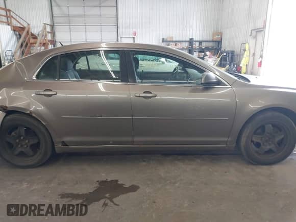 2010 Chevrolet Malibu 1LT с VIN 1G1ZC5EB6AF266149, выставлен на аукционе IAAI как лот 43147243 с пробегом 155 571 миль миль и . История ставок и продаж доступна на DreamBid. Изображение 14.