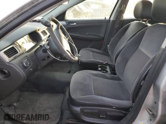 2012 Chevrolet Impala Police Police with VIN 2G1WD5E32C1313759, listed as a Copart auction lot 41669785 with 204,016 mi miles and Salvage title. Bid and sale history available at DreamBid. Image 7.