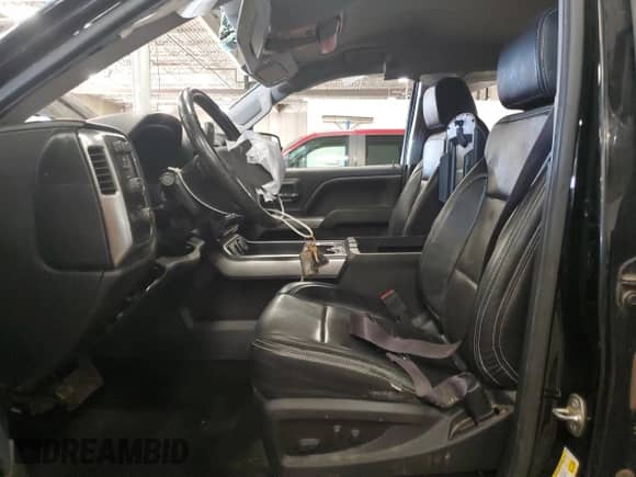 2016 Chevrolet Silverado 1500 LT with VIN 3GCUKRECXGG341916, listed as a Copart auction lot 81099845 with 123,036 mi miles and Clean title. Bid and sale history available at DreamBid. Image 7.