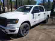 2024 Ram 1500 Big Horn z VIN 1C6SRFFT0RN150670, wystawiony jako IAAI lot #41835342 z przebiegiem 21 562 mil mil oraz . Historia ofert i sprzedaży dostępna na DreamBid. Obrazek 18.