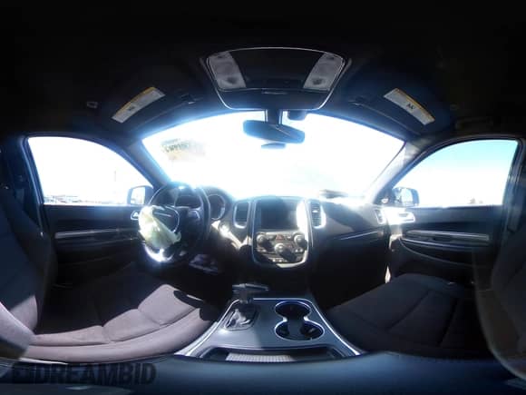 2019 Dodge Durango SXT с VIN 1C4RDHAG3KC632286, выставлен на аукционе IAAI как лот 42383192 с пробегом 74 471 миль миль и . История ставок и продаж доступна на DreamBid. Изображение 19.