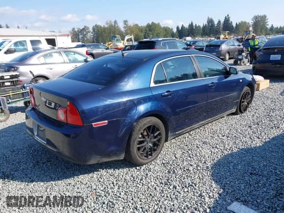 2008 Chevrolet Malibu 1LT с VIN 1G1ZH57BX8F208196, выставлен на аукционе IAAI как лот 43182017 с пробегом 141 971 миль миль и . История ставок и продаж доступна на DreamBid. Изображение 4.