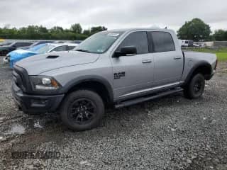 2022 Ram 1500 Warlock z VIN 1C6RR7LGXNS131342, wystawiony jako Copart lot #60844265 z przebiegiem 38 128 mil mil oraz Szkoda całkowita • Salvage title. Historia ofert i sprzedaży dostępna na DreamBid. Obrazek 1.