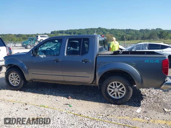 2016 Nissan Frontier SV с VIN 1N6AD0EV4GN799241, выставлен на аукционе IAAI как лот 43193073 с пробегом 117 285 миль миль и . История ставок и продаж доступна на DreamBid. Изображение 15.