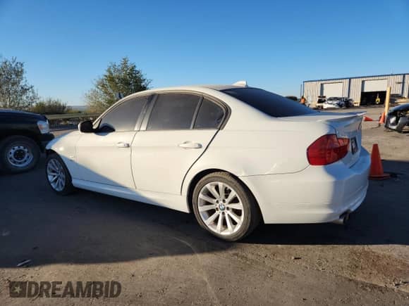 2011 BMW 3 Series 328i xDrive с VIN WBAPK5G5XBNN28851, выставлен на аукционе Copart как лот 86495195 с пробегом 141 635 миль миль и Чистый • Clean title. История ставок и продаж доступна на DreamBid. Изображение 2.
