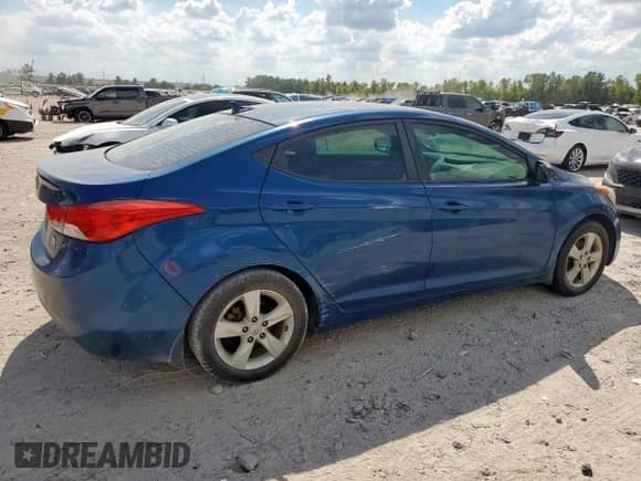 2013 Hyundai Elantra GLS с VIN KMHDH4AE3DU944719, выставлен на аукционе Copart как лот 85685955 с пробегом 173 959 миль миль и Чистый • Clean title. История ставок и продаж доступна на DreamBid. Изображение 3.
