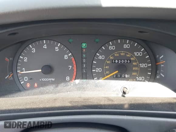 1994 Toyota Camry LE z VIN 4T1SK12E3RU361550, wystawiony jako IAAI lot #42975482 z przebiegiem 182 006 mil mil oraz . Historia ofert i sprzedaży dostępna na DreamBid. Obrazek 7.