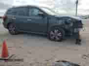 2020 Nissan Pathfinder SL с VIN 5N1DR2CN9LC591888, выставлен на аукционе Copart как лот 86893775 с пробегом 119 863 миль миль и Списание • Salvage title. История ставок и продаж доступна на DreamBid. Изображение 4.