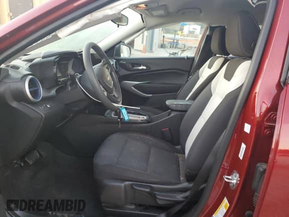 2022 Chevrolet Trax LS with VIN KL77LFEP9SC138312, listed as a Copart auction lot 86772025 with 21,078 mi miles and Clean title. Bid and sale history available at DreamBid. Image 7.