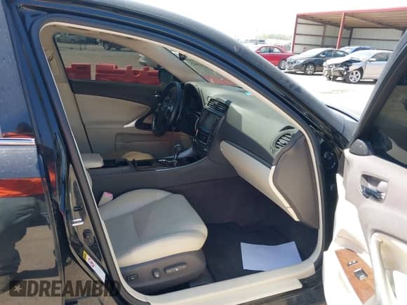 2011 Lexus IS 350 with VIN JTHBE5C29B5027237, listed as a IAAI auction lot 42236845 with 215,485 mi miles and . Bid and sale history available at DreamBid. Image 5.