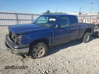 2004 Chevrolet Silverado 1500 LS z VIN 1GCEK19T34E185110, wystawiony jako Copart lot #70675475 z przebiegiem Nie podano mil oraz Czysty tytuł • Clean title. Historia ofert i sprzedaży dostępna na DreamBid. Obrazek 1.