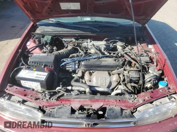 1993 Honda Accord LX z VIN JHMCB7651PC002608, wystawiony jako Copart lot #42375085 z przebiegiem 232 742 mil mil oraz Szkoda całkowita • Salvage title. Historia ofert i sprzedaży dostępna na DreamBid. Obrazek 11.