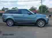 2014 Land Rover Range Rover Sport HSE with VIN SALWR2WF6EA318884, listed as a IAAI auction lot 42617458 with 121,004 mi miles and . Bid and sale history available at DreamBid. Image 13.