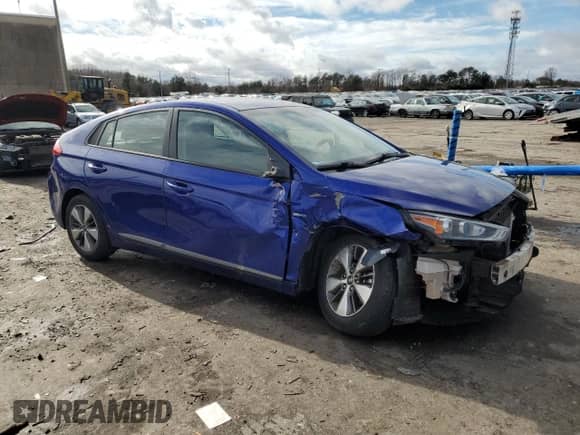 2019 Hyundai Ioniq с VIN KMHC65LD1KU157244, выставлен на аукционе Copart как лот 82454323 с пробегом 32 842 миль миль и . История ставок и продаж доступна на DreamBid. Изображение 4.