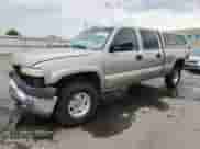 2002 Chevrolet Silverado 2500HD LS с VIN 1GCHK23U12F154935, выставлен на аукционе Copart как лот 70275405 с пробегом 334 991 миль миль и Списание • Salvage title. История ставок и продаж доступна на DreamBid. Изображение 1.