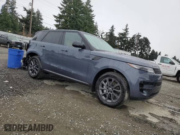 2025 Land Rover Range Rover Sport SE with VIN SAL1P9EU8SA470167, listed as a Copart auction lot 67568165 with 1,819 mi miles and Salvage title. Bid and sale history available at DreamBid. Image 4.