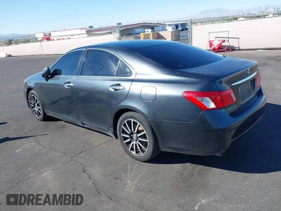 2007 Lexus ES 330 with VIN JTHBJ46G972084804, listed as a IAAI auction lot 43365620 with 288,613 mi miles and . Bid and sale history available at DreamBid. Image 3.