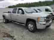 2008 Chevrolet Silverado 3500HD DRW LTZ с VIN 1GCJK33608F165622, выставлен на аукционе Copart как лот 68082424 с пробегом Не указан миль и Списание • Salvage title. История ставок и продаж доступна на DreamBid. Изображение 4.