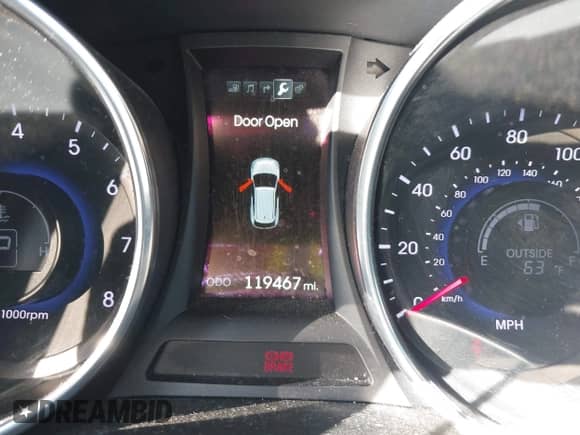 2016 Hyundai Santa Fe SE with VIN KM8SR4HF8GU132890, listed as a IAAI auction lot 43541876 with 119,467 mi miles and . Bid and sale history available at DreamBid. Image 7.