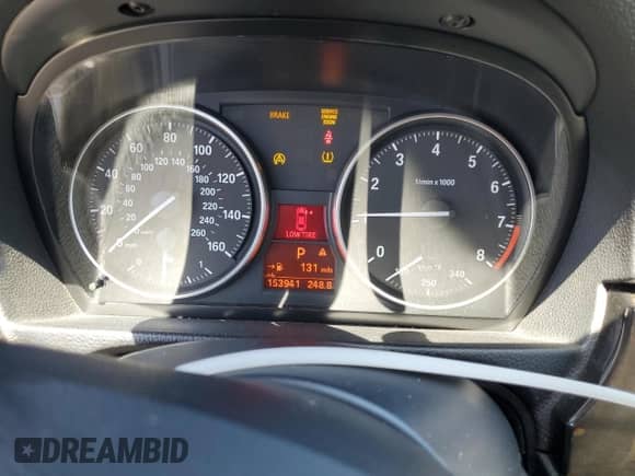 2009 BMW 3 Series 335i с VIN WBAWB73559P046140, выставлен на аукционе Copart как лот 61846825 с пробегом 153 941 миль миль и Списание • Salvage title. История ставок и продаж доступна на DreamBid. Изображение 9.