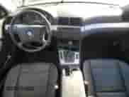 2005 BMW 3 Series 330xi with VIN WBAEW53405PN38032, listed as a Copart auction lot 89687445 with 141,864 mi miles and Clean title. Bid and sale history available at DreamBid. Image 8.