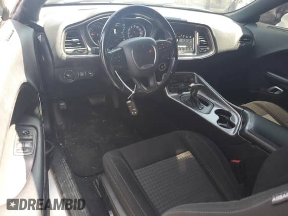 2021 Dodge Challenger SXT with VIN 2C3CDZAG3MH542586, listed as a Copart auction lot 67416095 with 139,114 mi miles and Salvage title. Bid and sale history available at DreamBid. Image 8.