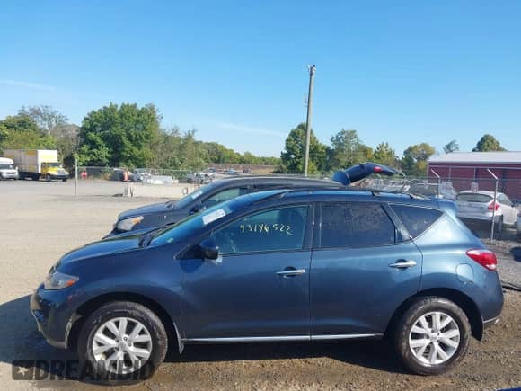 2011 Nissan Murano SV z VIN JN8AZ1MW6BW166669, wystawiony jako IAAI lot #43146522 z przebiegiem 138 400 mil mil oraz . Historia ofert i sprzedaży dostępna na DreamBid. Obrazek 14.