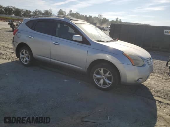 2010 Nissan Rogue SL с VIN JN8AS5MT9AW003675, выставлен на аукционе Copart как лот 71012645 с пробегом 195 061 миль миль и Списание • Salvage title. История ставок и продаж доступна на DreamBid. Изображение 4.