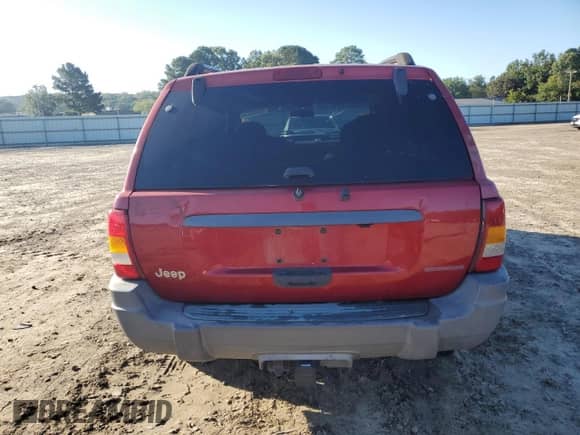 2002 Jeep Grand Cherokee Laredo with VIN 1J4GX48S92C313728, listed as a Copart auction lot 83966235 with 238,949 mi miles and Clean title. Bid and sale history available at DreamBid. Image 6.