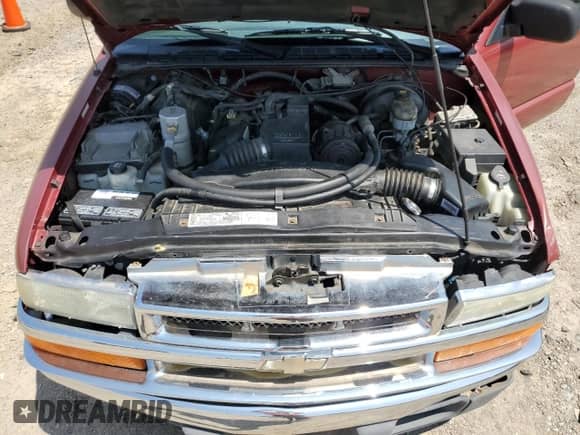 2003 Chevrolet S-10 LS с VIN 1GCCS19H338144556, выставлен на аукционе Copart как лот 58699225 с пробегом 260 170 миль миль и Списание • Salvage title. История ставок и продаж доступна на DreamBid. Изображение 11.