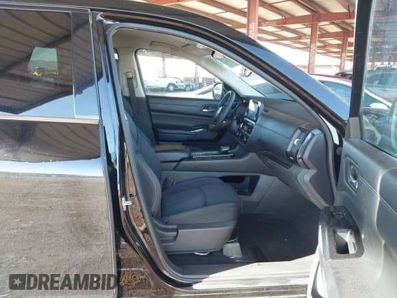 2022 Nissan Pathfinder SV with VIN 5N1DR3BA2NC205741, listed as a IAAI auction lot 43461248 with 116,967 mi miles and . Bid and sale history available at DreamBid. Image 5.