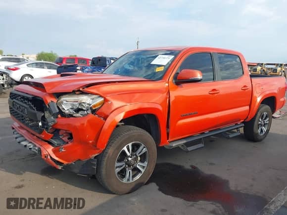 2016 Toyota Tacoma SR5 с VIN 5TFAZ5CN6GX002920, выставлен на аукционе IAAI как лот 42758579 с пробегом 116 214 миль миль и . История ставок и продаж доступна на DreamBid. Изображение 18.