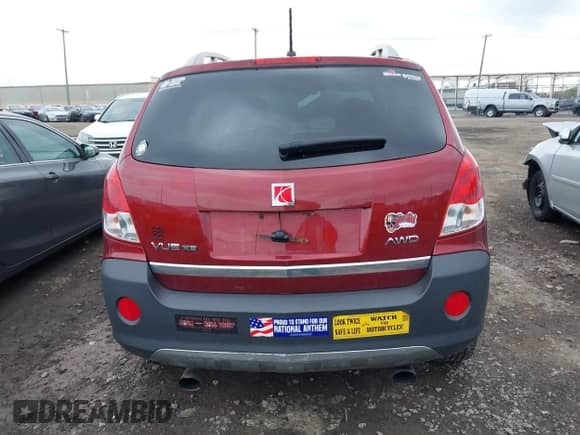 2008 Saturn VUE XE z VIN 3GSDL43N28S691645, wystawiony jako IAAI lot #42146159 z przebiegiem 127 927 mil mil oraz . Historia ofert i sprzedaży dostępna na DreamBid. Obrazek 16.