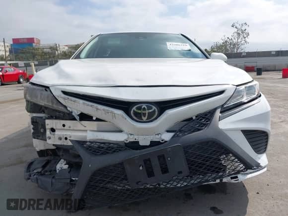 2020 Toyota Camry SE z VIN 4T1G11AK6LU923478, wystawiony jako IAAI lot #43386319 z przebiegiem 58 142 mil mil oraz . Historia ofert i sprzedaży dostępna na DreamBid. Obrazek 13.