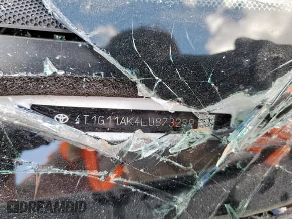 2020 Toyota Camry SE с VIN 4T1G11AK4LU873289, выставлен на аукционе Copart как лот 81526325 с пробегом 141 398 миль миль и Списание • Salvage title. История ставок и продаж доступна на DreamBid. Изображение 13.